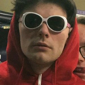 Meet your Posher, Damon